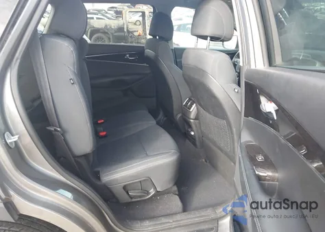 2017 Kia Sorento 3.3L Lx from USA, damaged, VIN 5XYPGDA50HG333140